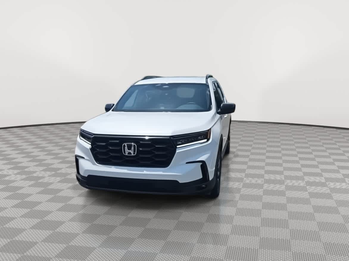 2025 Honda Pilot Sport photo 2