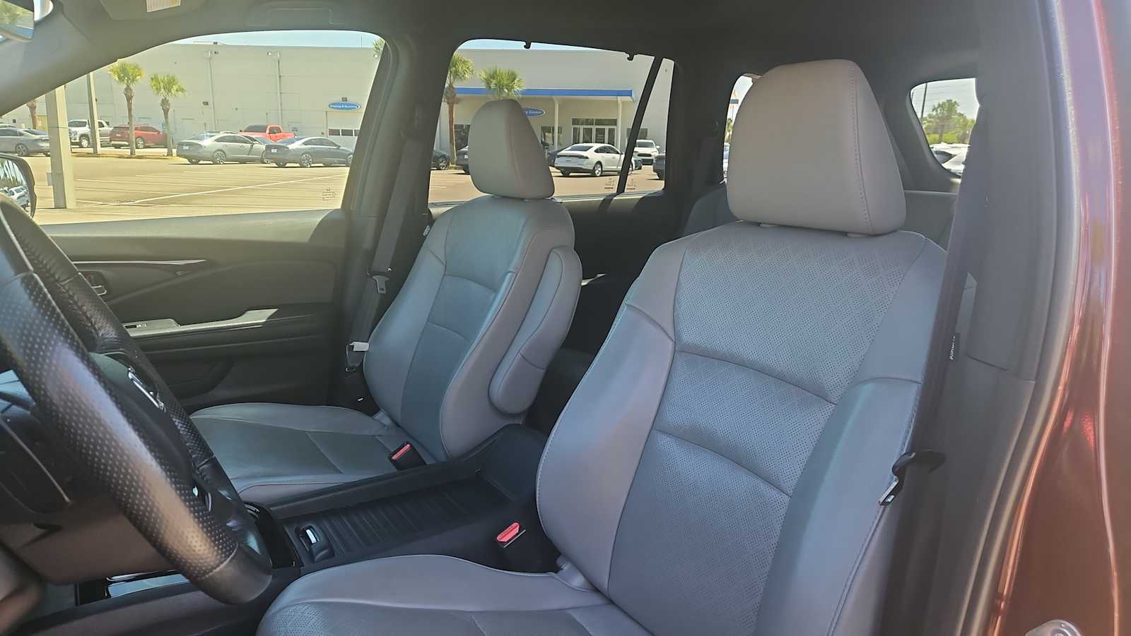 Thumbnail: 2020 Honda Passport - 13