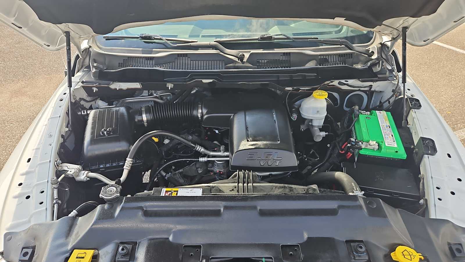 Thumbnail: 2021 RAM 1500 Classic - 17