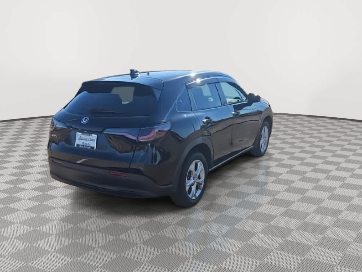 Thumbnail: 2023 Honda HR-V - 8