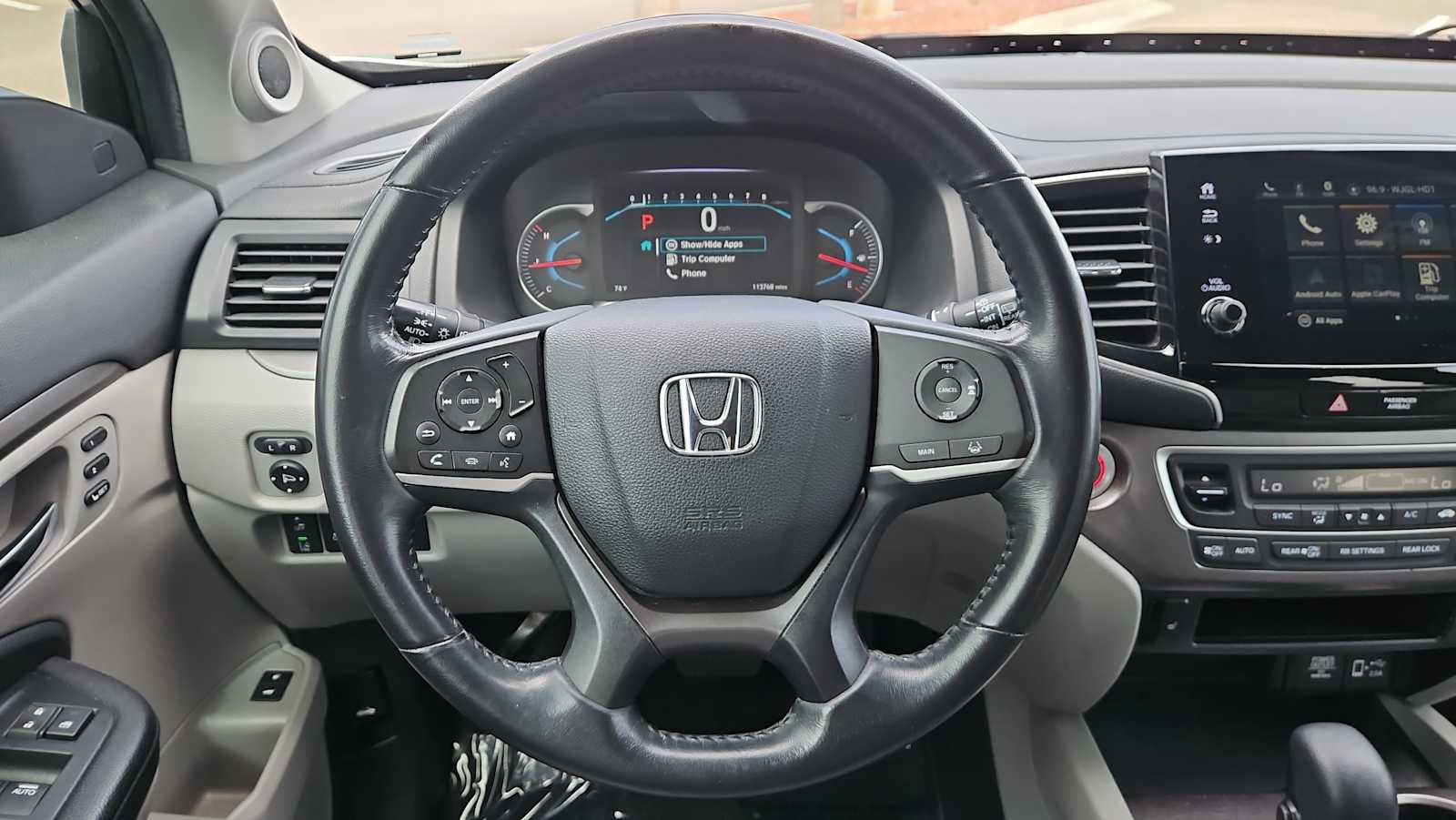 Thumbnail: 2019 Honda Pilot - 11