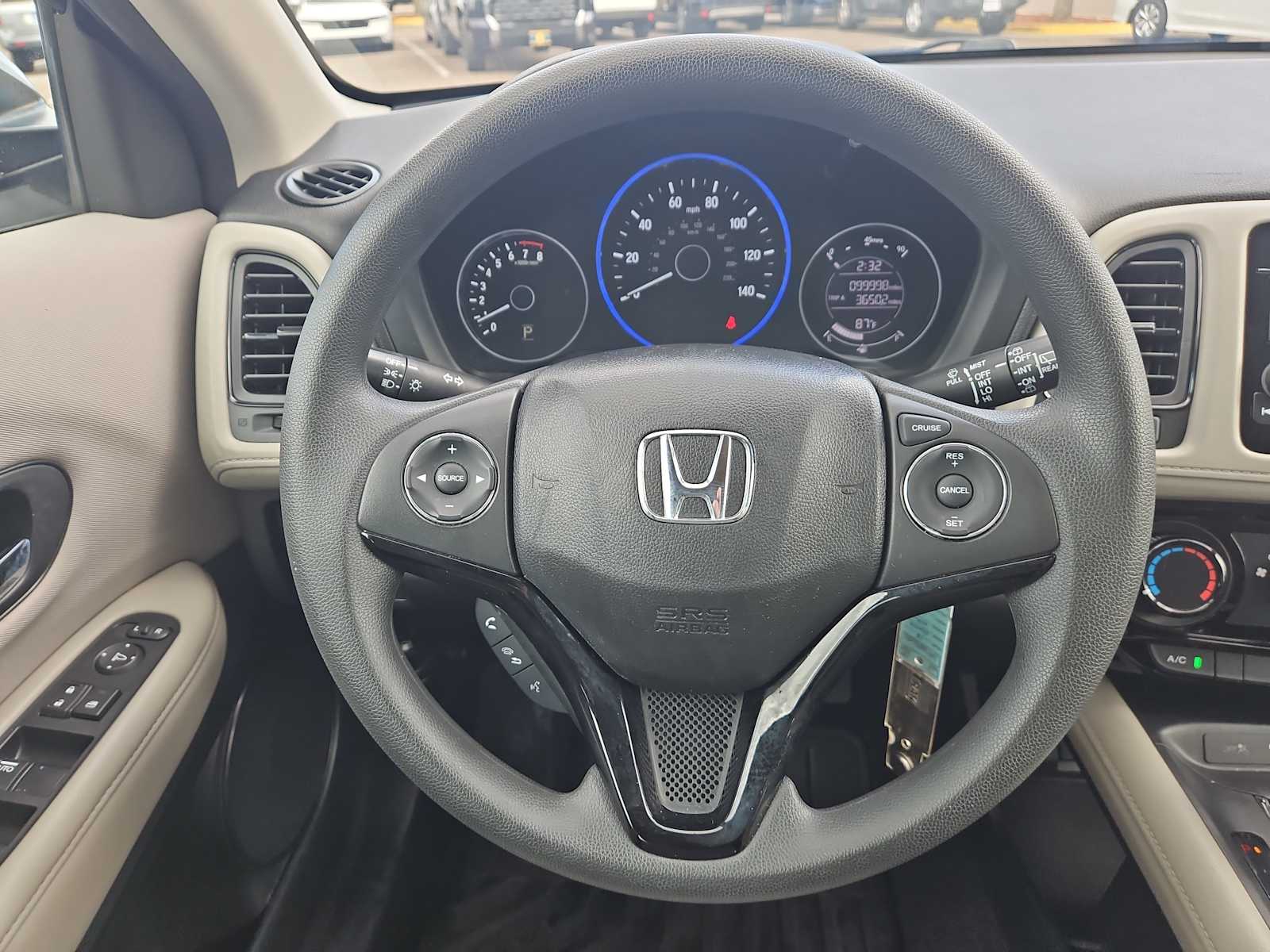 Thumbnail: 2018 Honda HR-V - 11