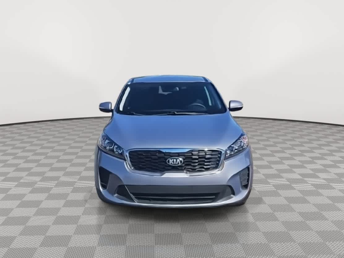 Thumbnail: 2020 Kia Sorento - 3