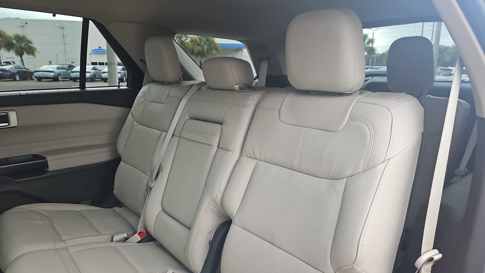 Thumbnail: 2023 Ford Explorer - 25