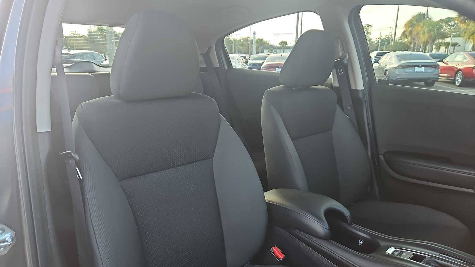 Thumbnail: 2022 Honda HR-V - 24