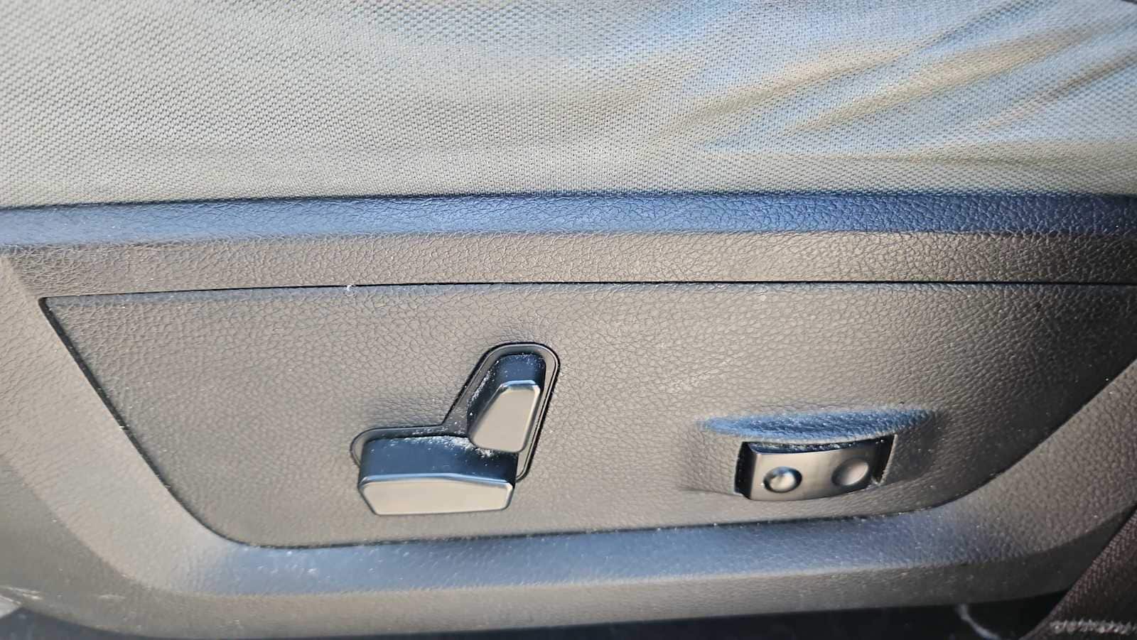 Thumbnail: 2015 RAM 1500 - 14