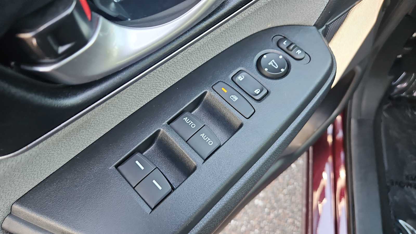 Thumbnail: 2018 Honda CR-V - 15