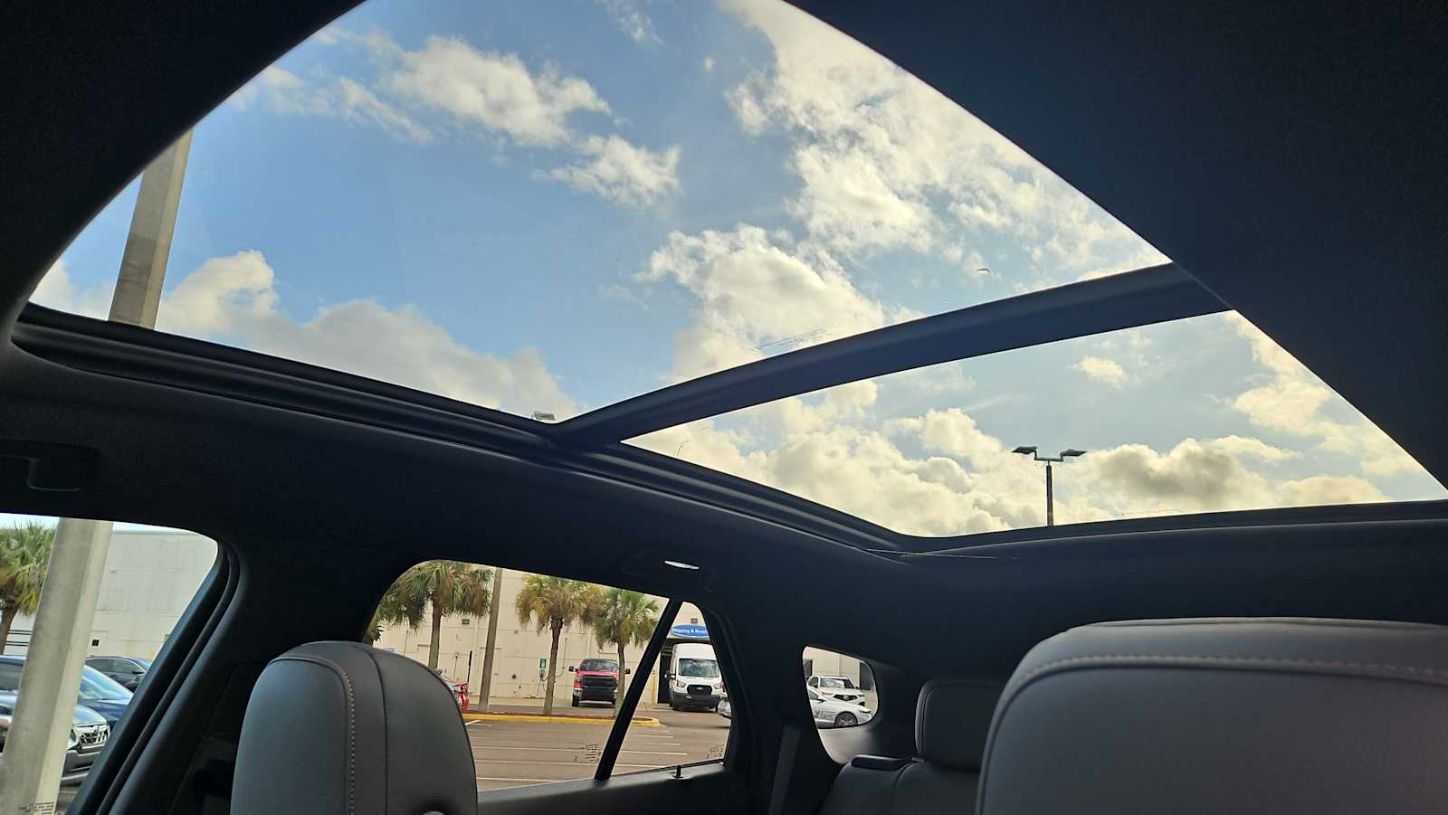 Thumbnail: 2026 Honda Prologue - 15