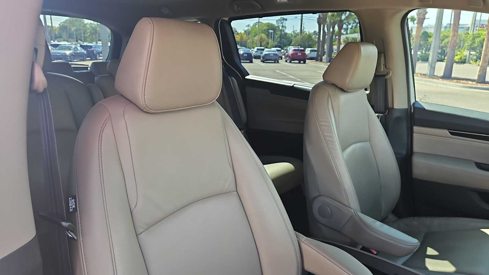 Thumbnail: 2021 Honda Odyssey - 27