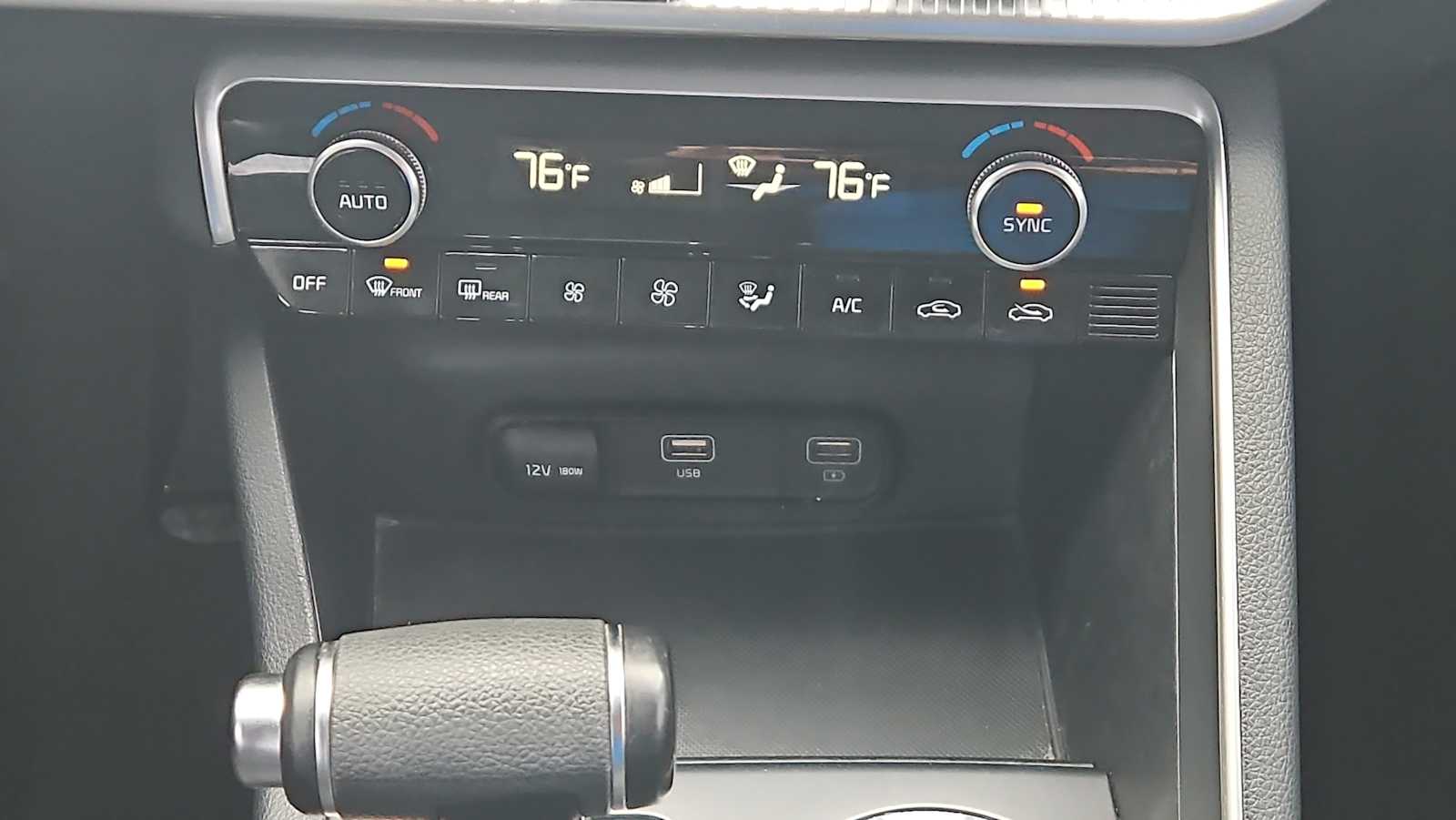 Thumbnail: 2022 Kia K5 - 16