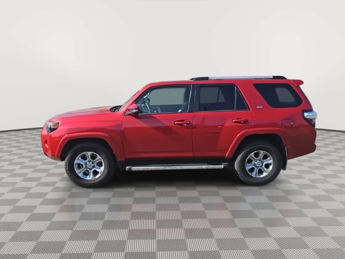 Thumbnail: 2020 Toyota 4Runner - 4