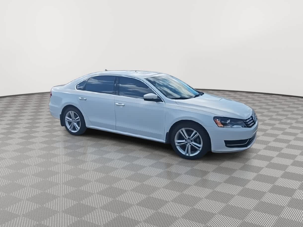 Thumbnail: 2015 Volkswagen Passat - 2