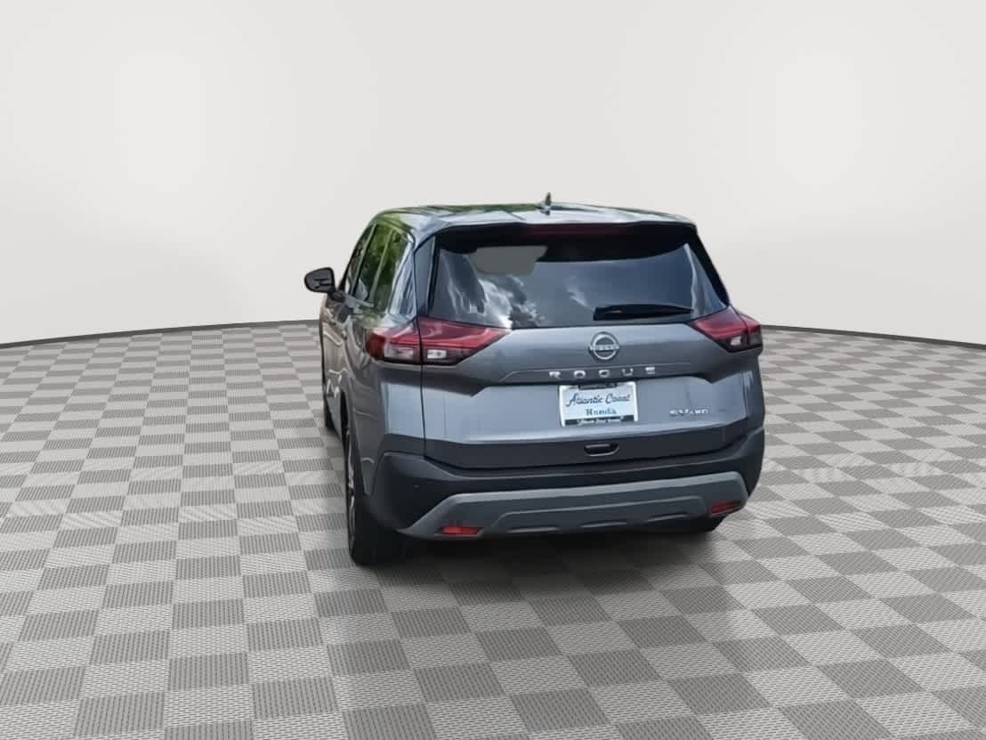 Thumbnail: 2023 Nissan Rogue - 7