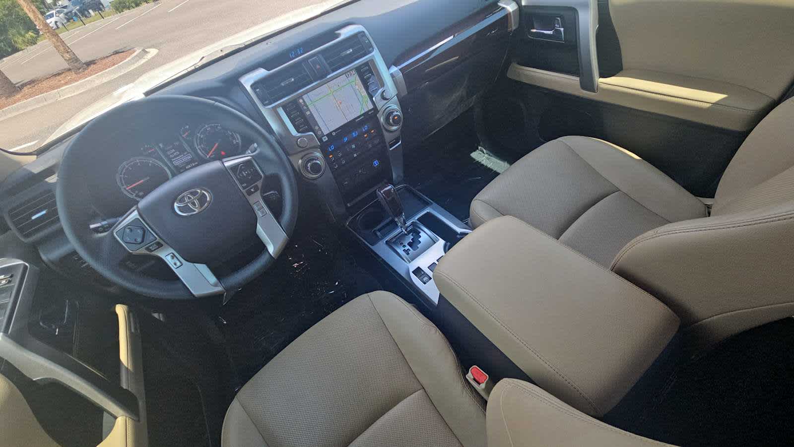Thumbnail: 2021 Toyota 4Runner - 23