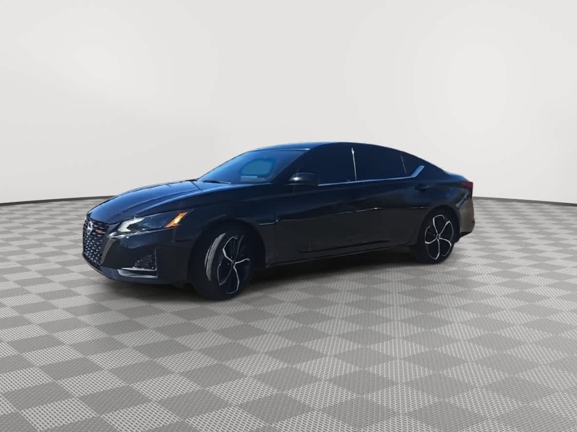 Thumbnail: 2024 Nissan Altima - 4