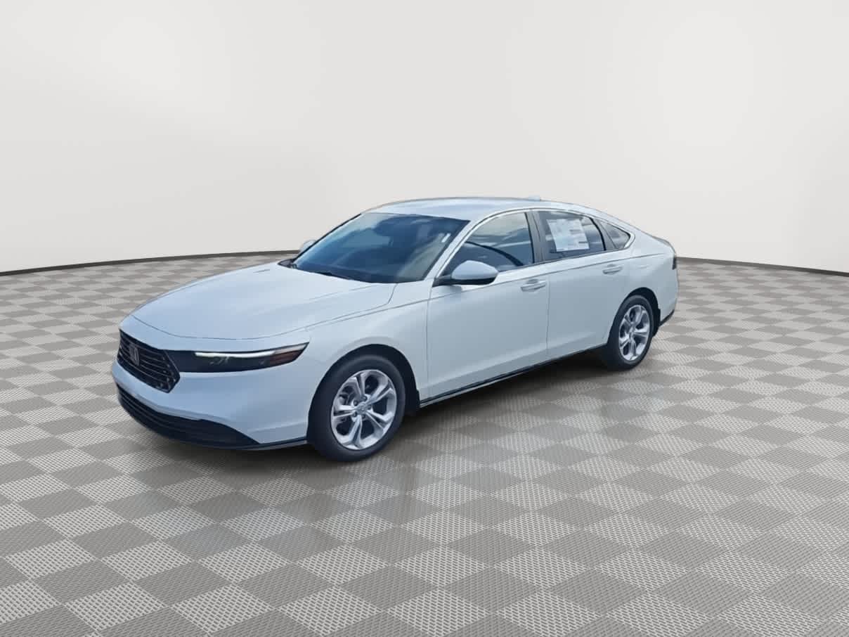 2025 Honda Accord LX photo 4