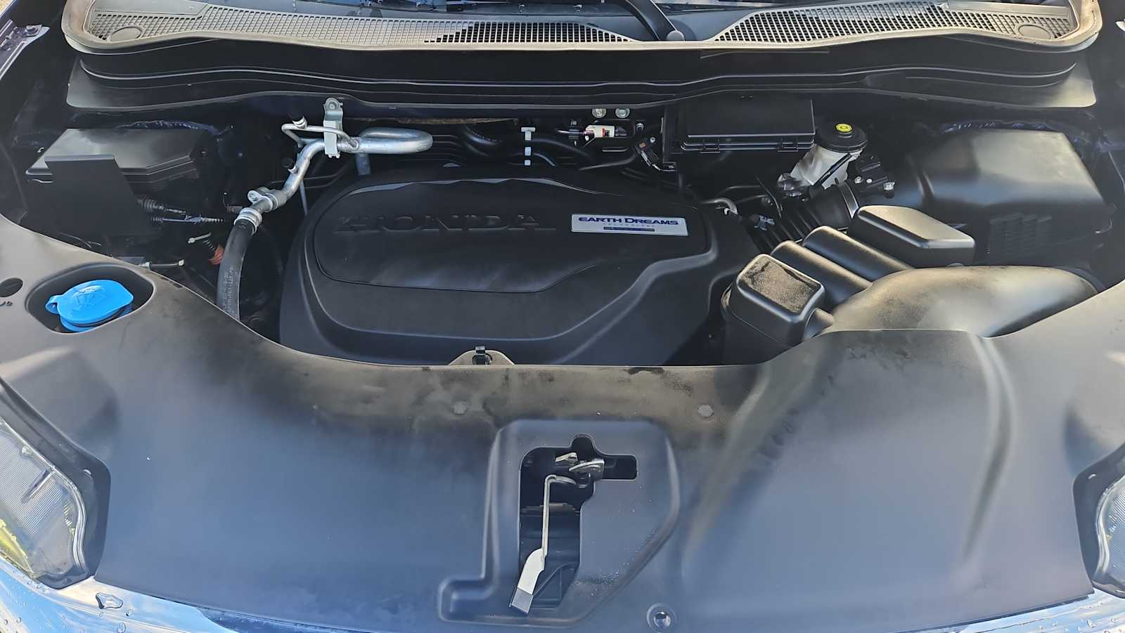 Thumbnail: 2019 Honda Pilot - 18