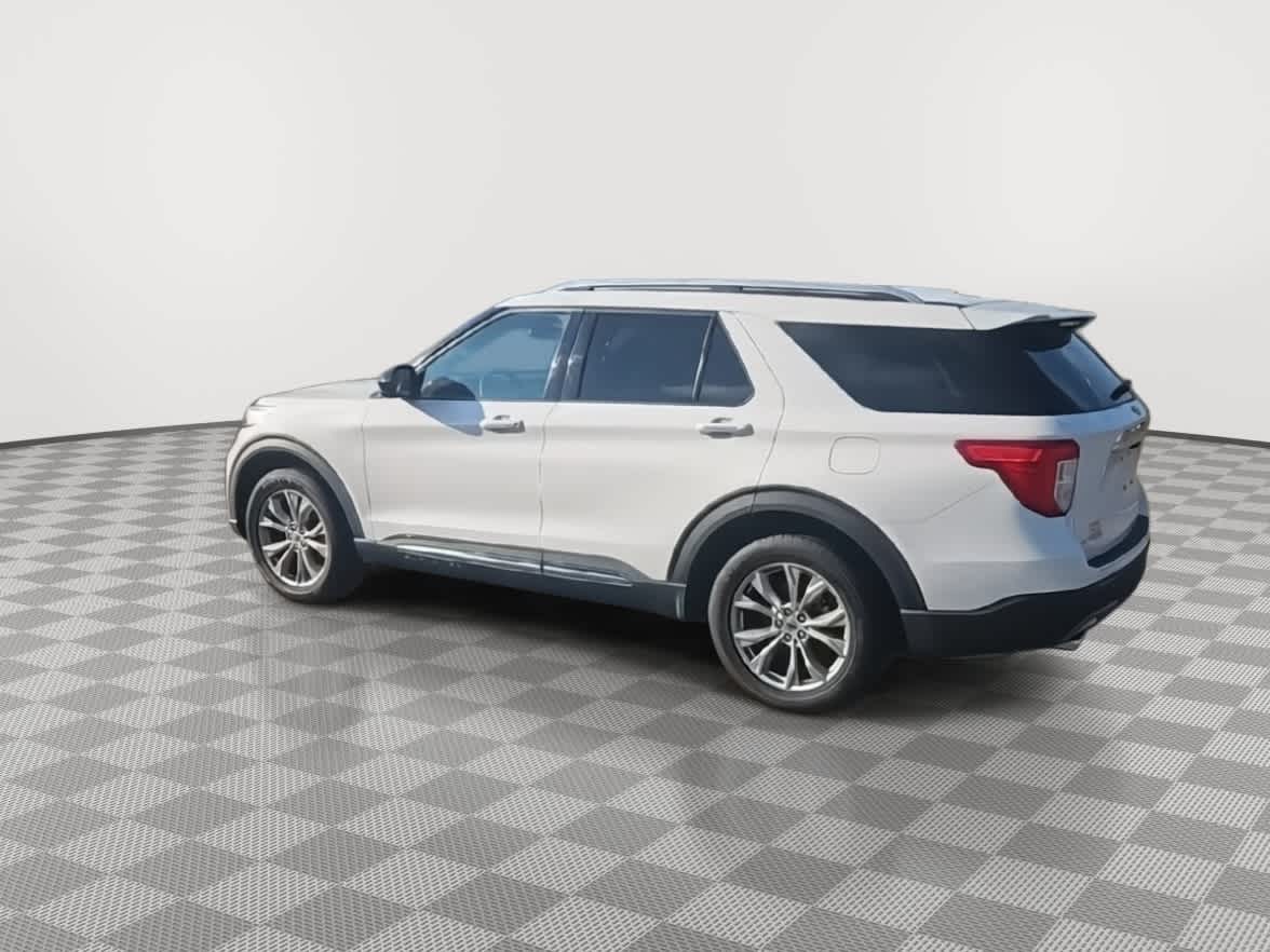 Thumbnail: 2023 Ford Explorer - 6