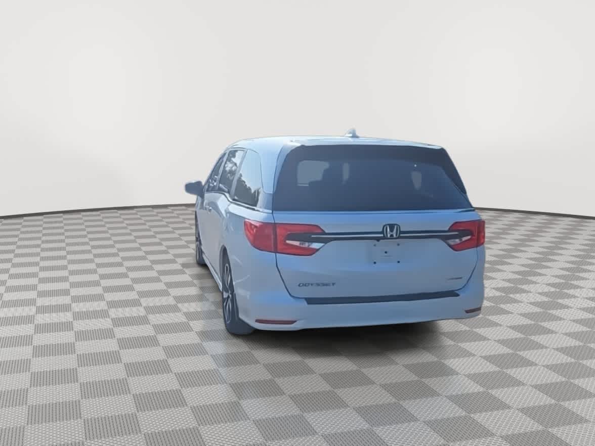 Thumbnail: 2023 Honda Odyssey - 7