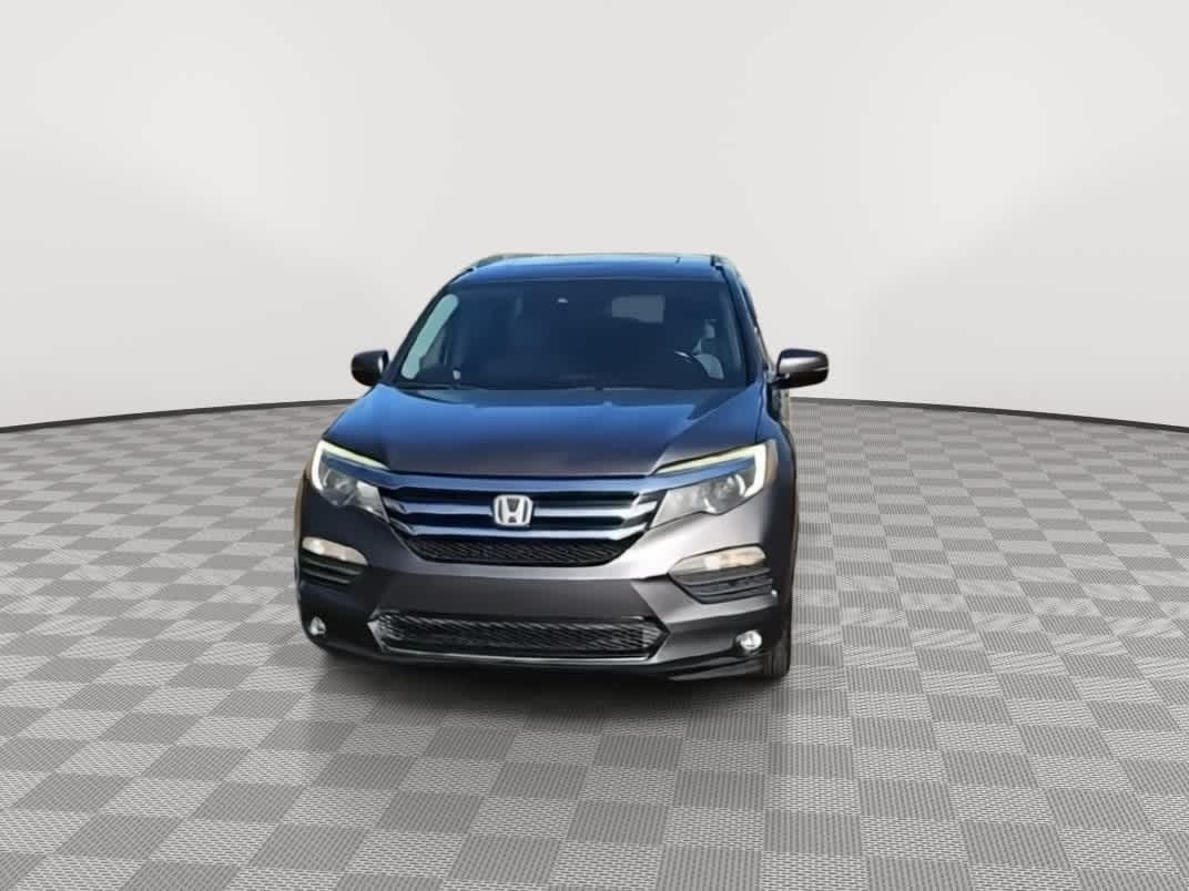 Thumbnail: 2016 Honda Pilot - 3