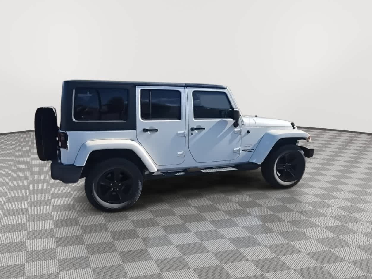 Thumbnail: 2011 Jeep Wrangler - 9