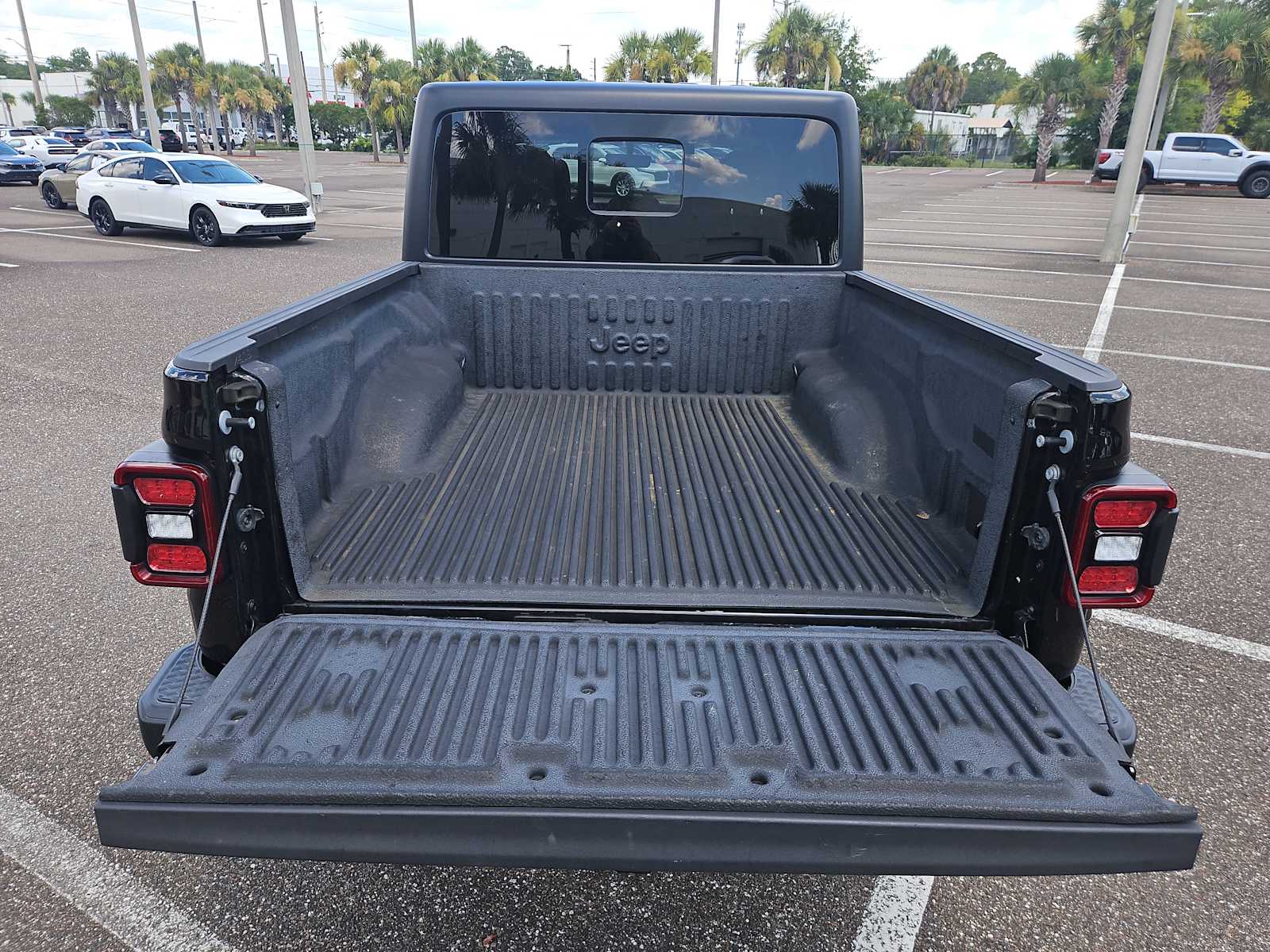 Thumbnail: 2022 Jeep Gladiator - 20