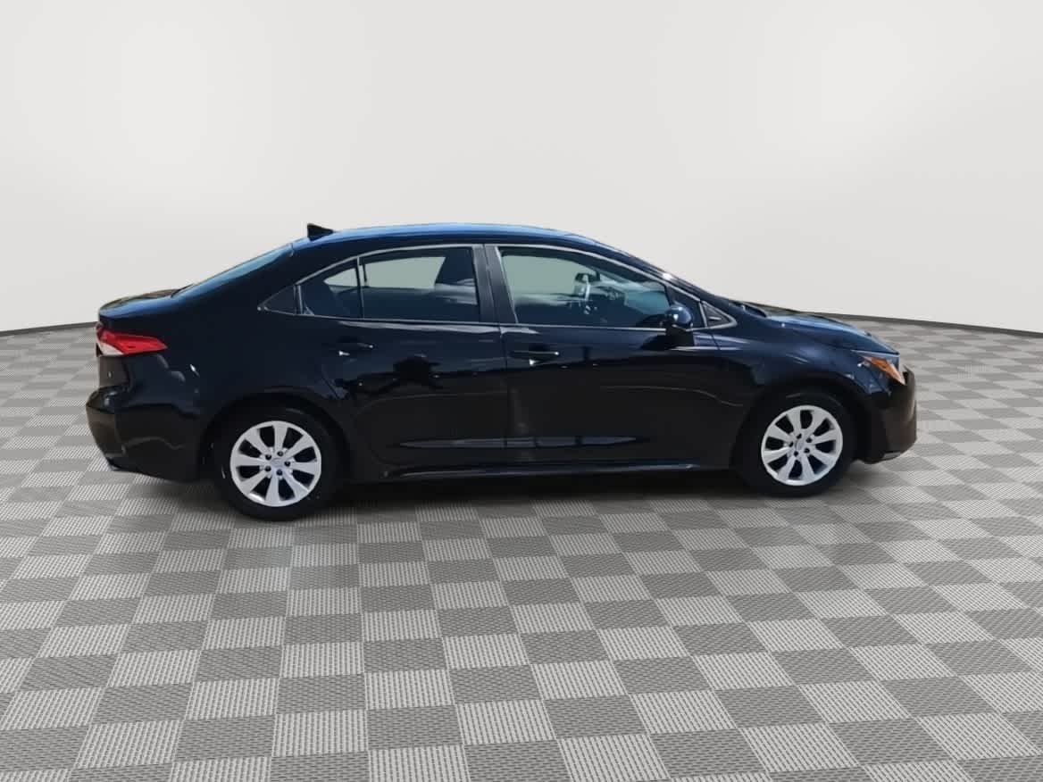 Thumbnail: 2025 Toyota Corolla - 9