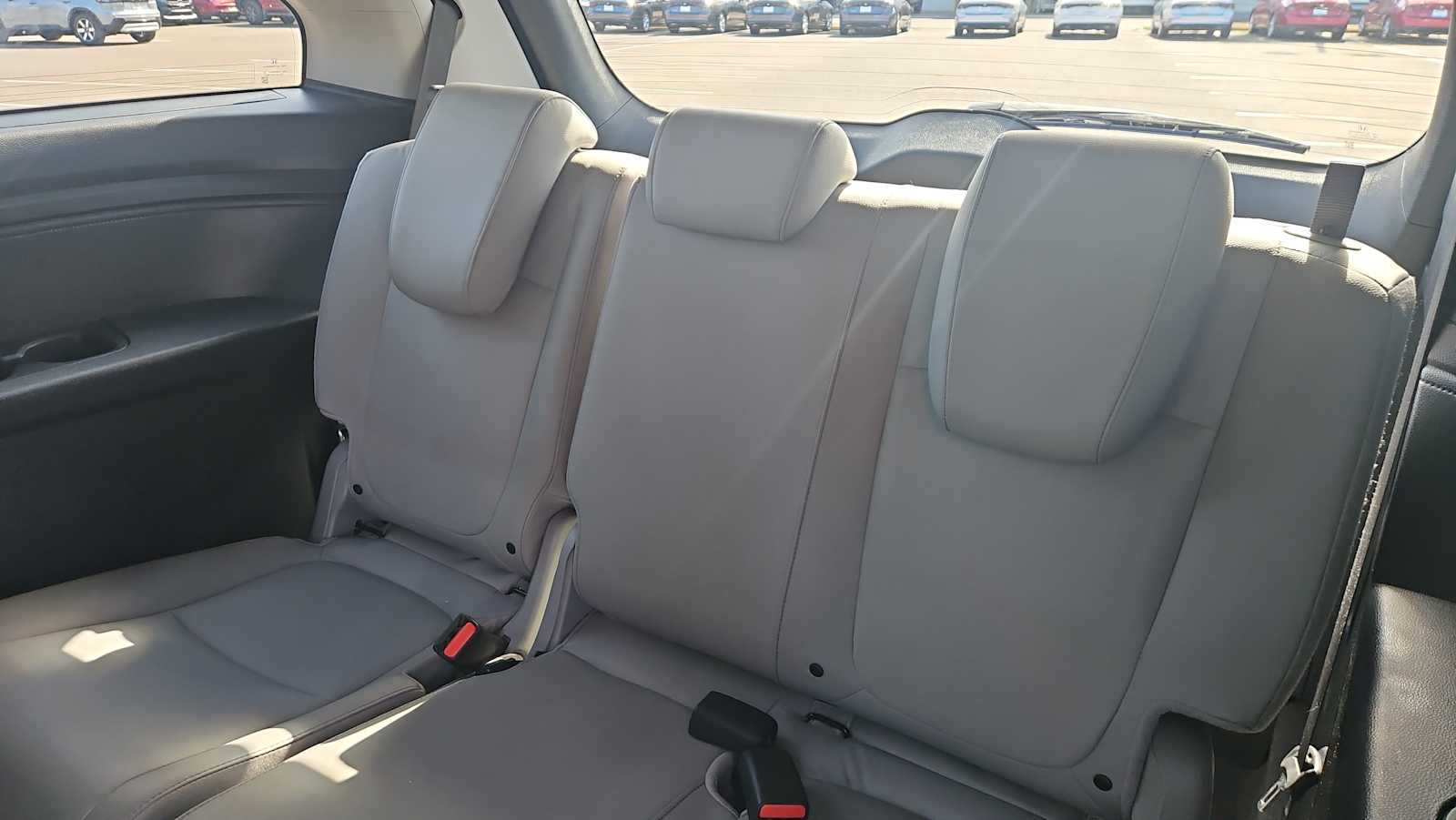 Thumbnail: 2021 Honda Odyssey - 26