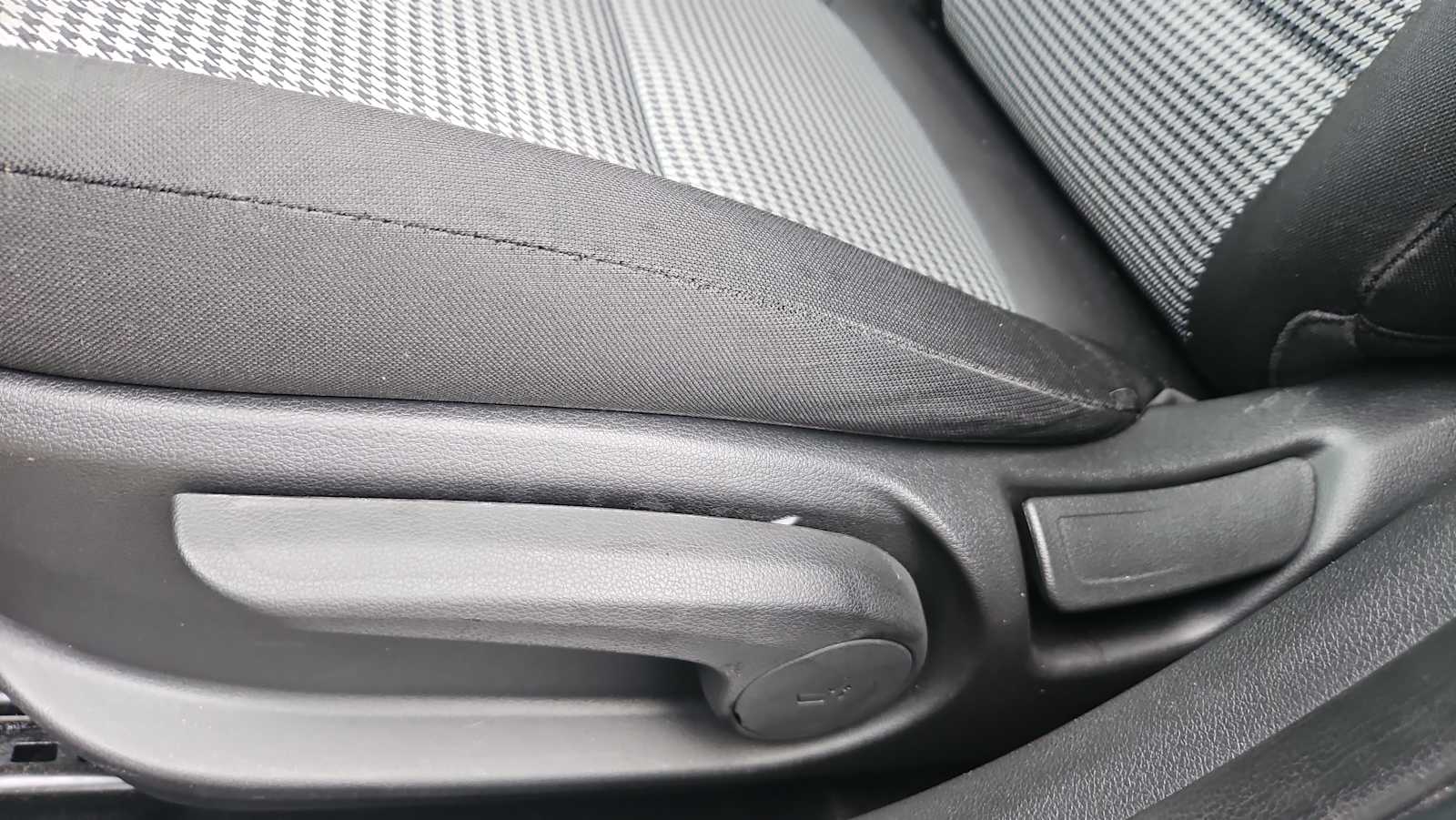 Thumbnail: 2019 Hyundai Kona - 14