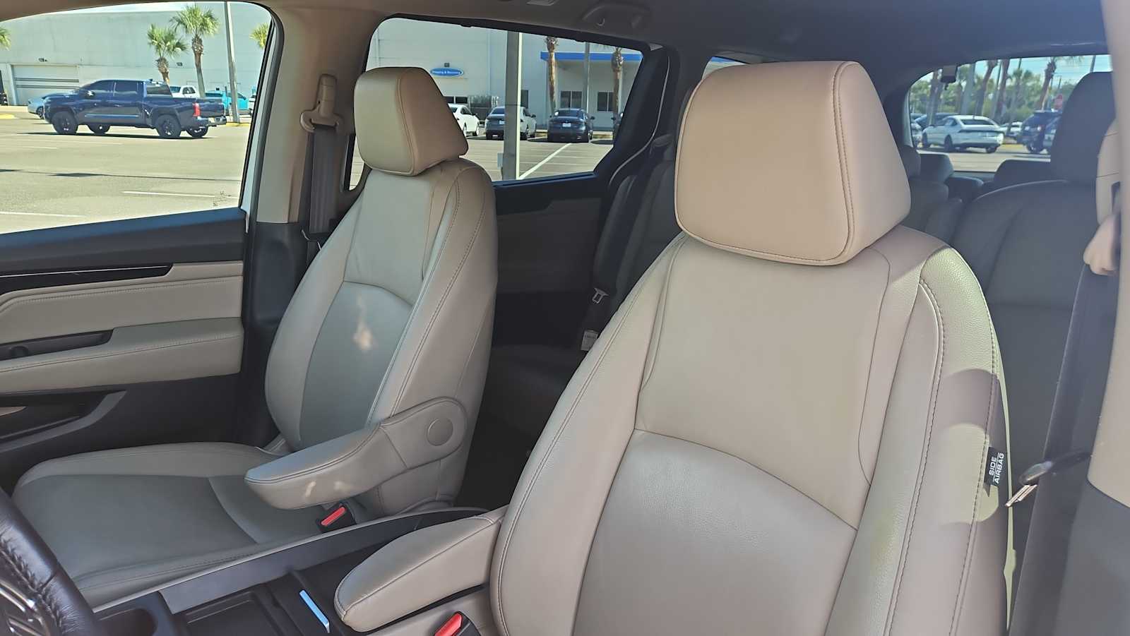 Thumbnail: 2021 Honda Odyssey - 13