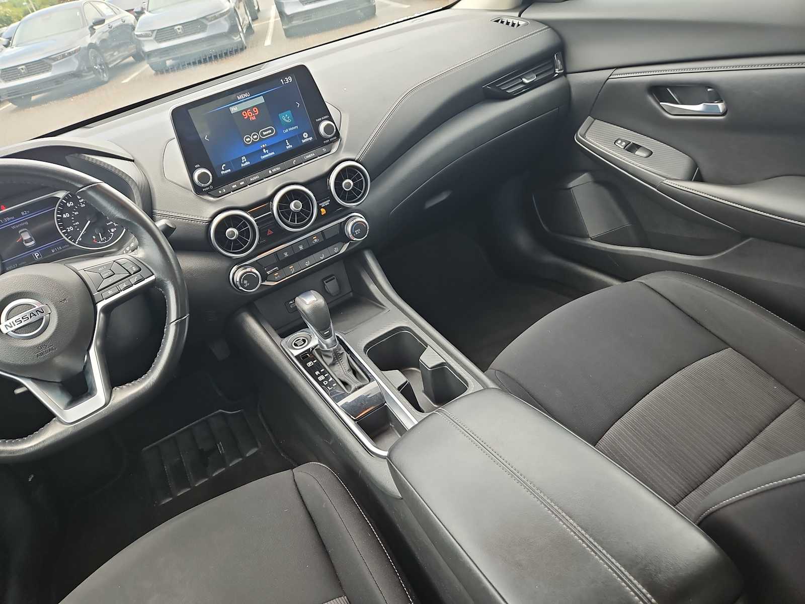 2022 Nissan Sentra SV 23