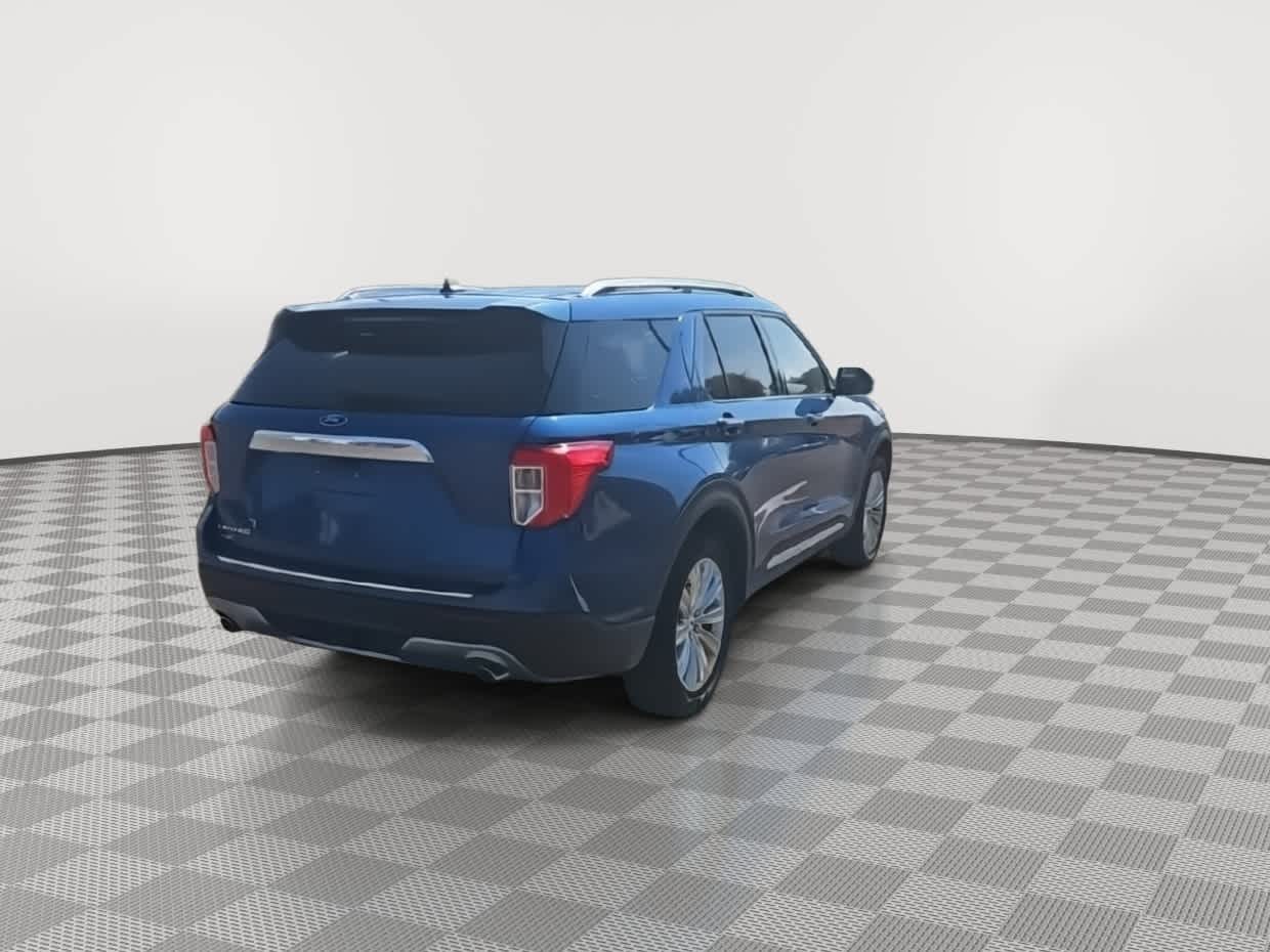 Thumbnail: 2022 Ford Explorer - 8