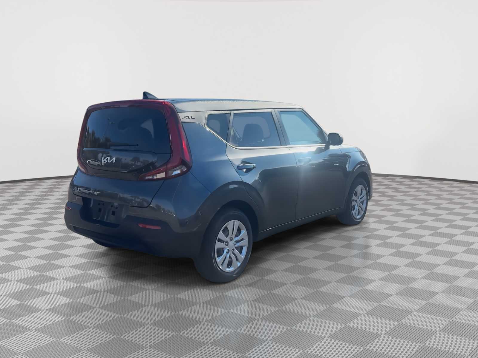 Thumbnail: 2022 Kia Soul - 8