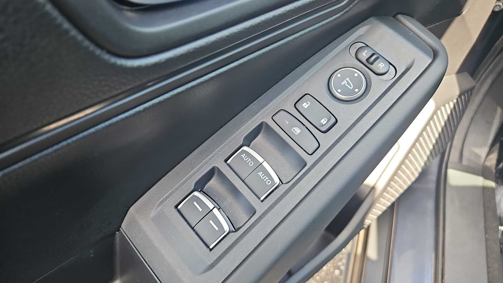 Thumbnail: 2025 Honda Accord - 15