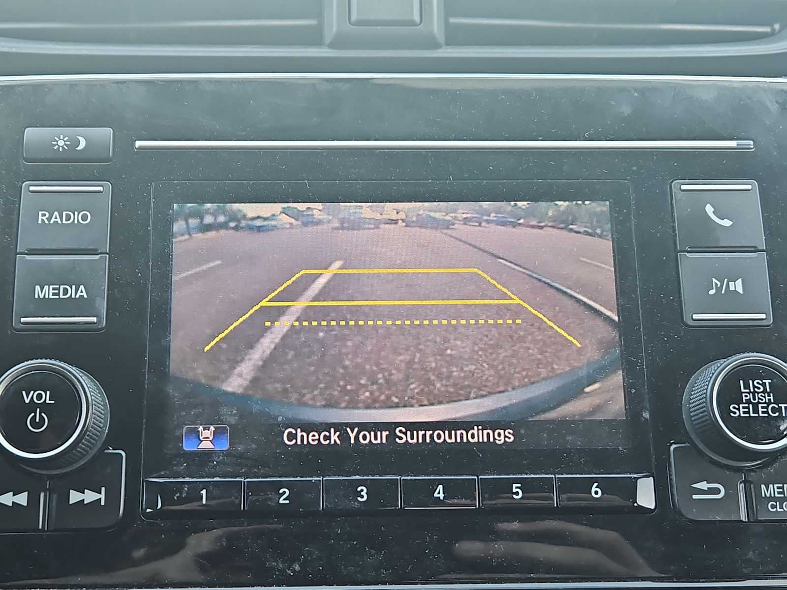 Thumbnail: 2019 Honda CR-V - 22