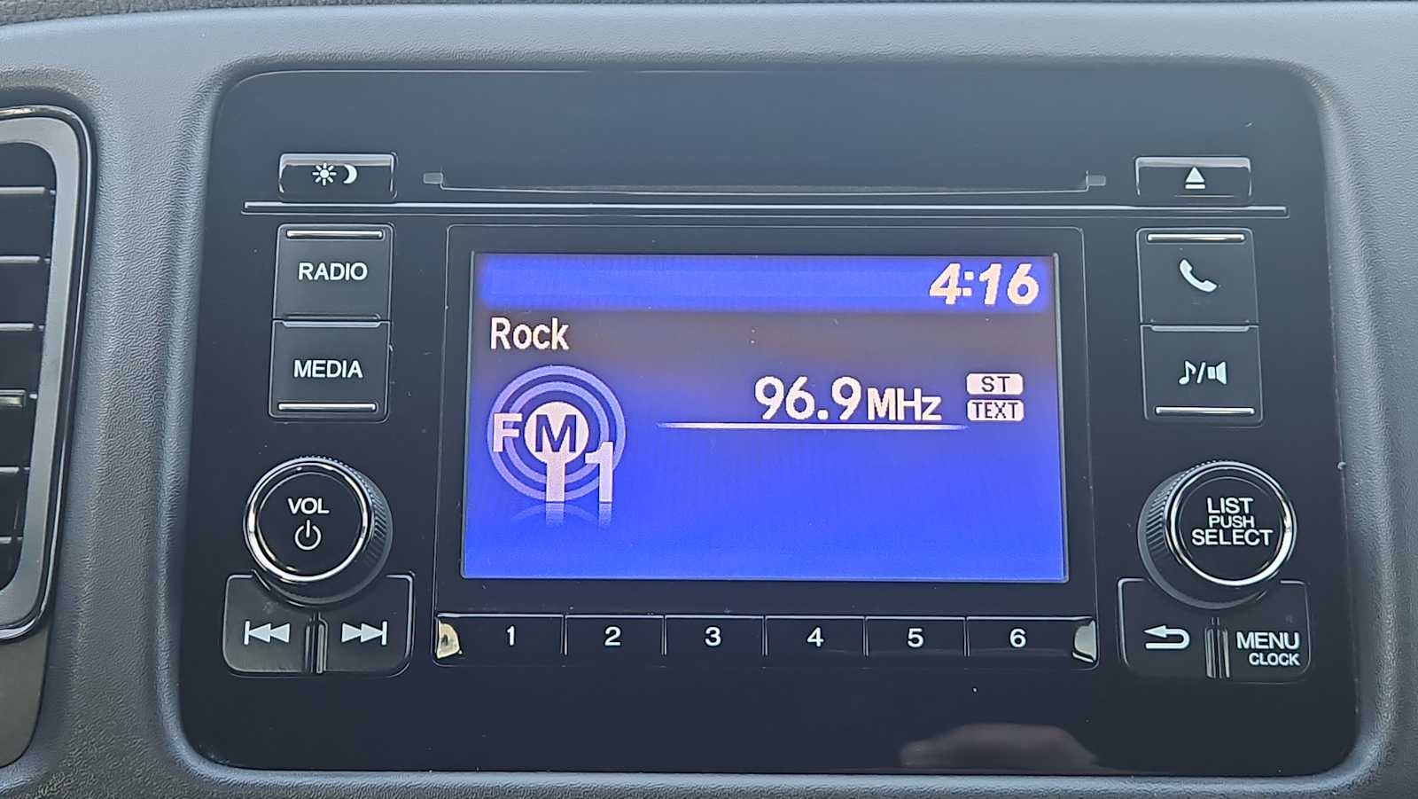 Thumbnail: 2022 Honda HR-V - 12