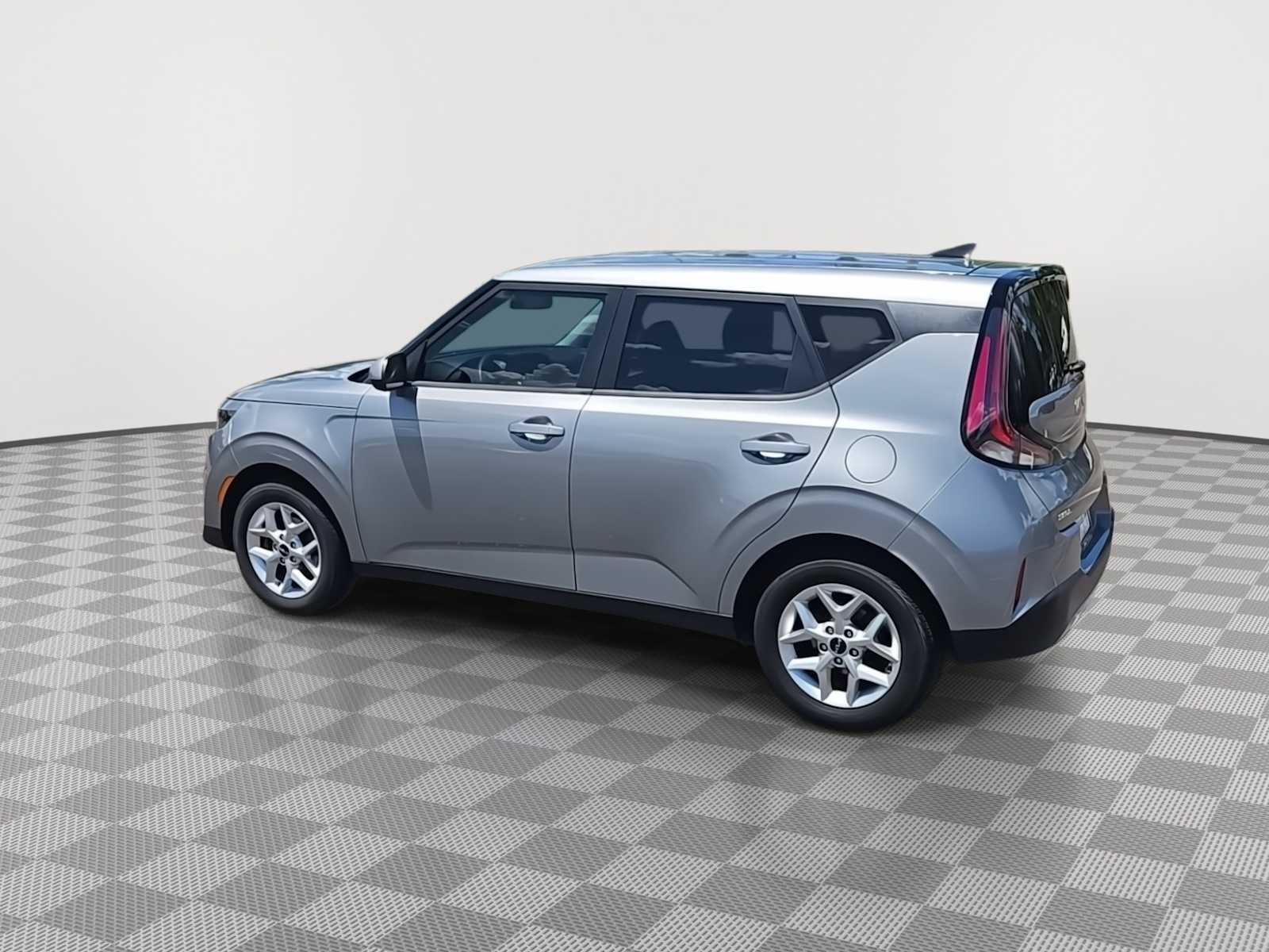 Thumbnail: 2023 Kia Soul - 6