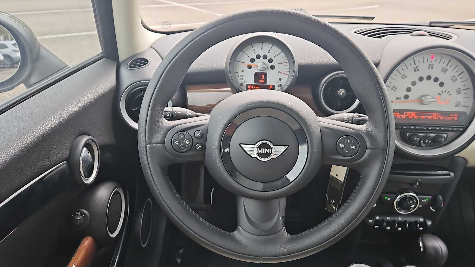 Thumbnail: 2012 MINI Cooper Clubman - 11