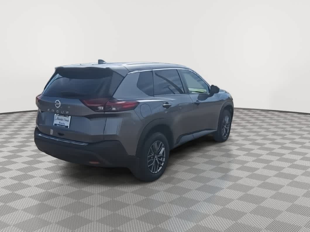 Thumbnail: 2021 Nissan Rogue - 8