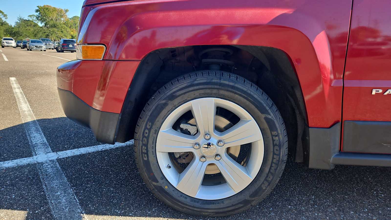 Thumbnail: 2012 Jeep Patriot - 19