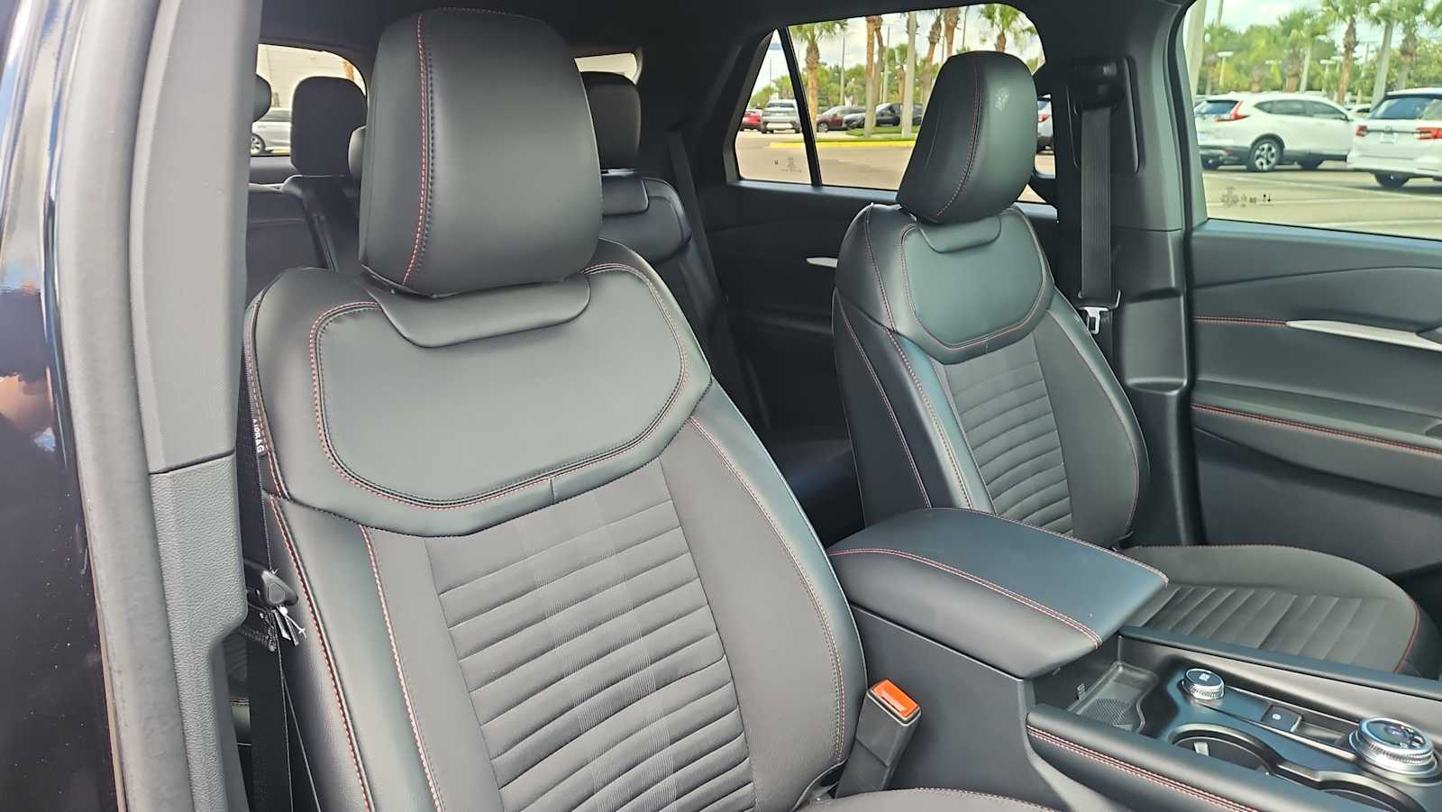 Thumbnail: 2025 Ford Explorer - 27