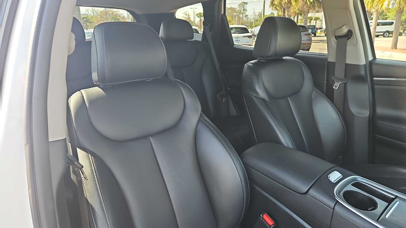 Thumbnail: 2023 Hyundai Santa Fe - 27