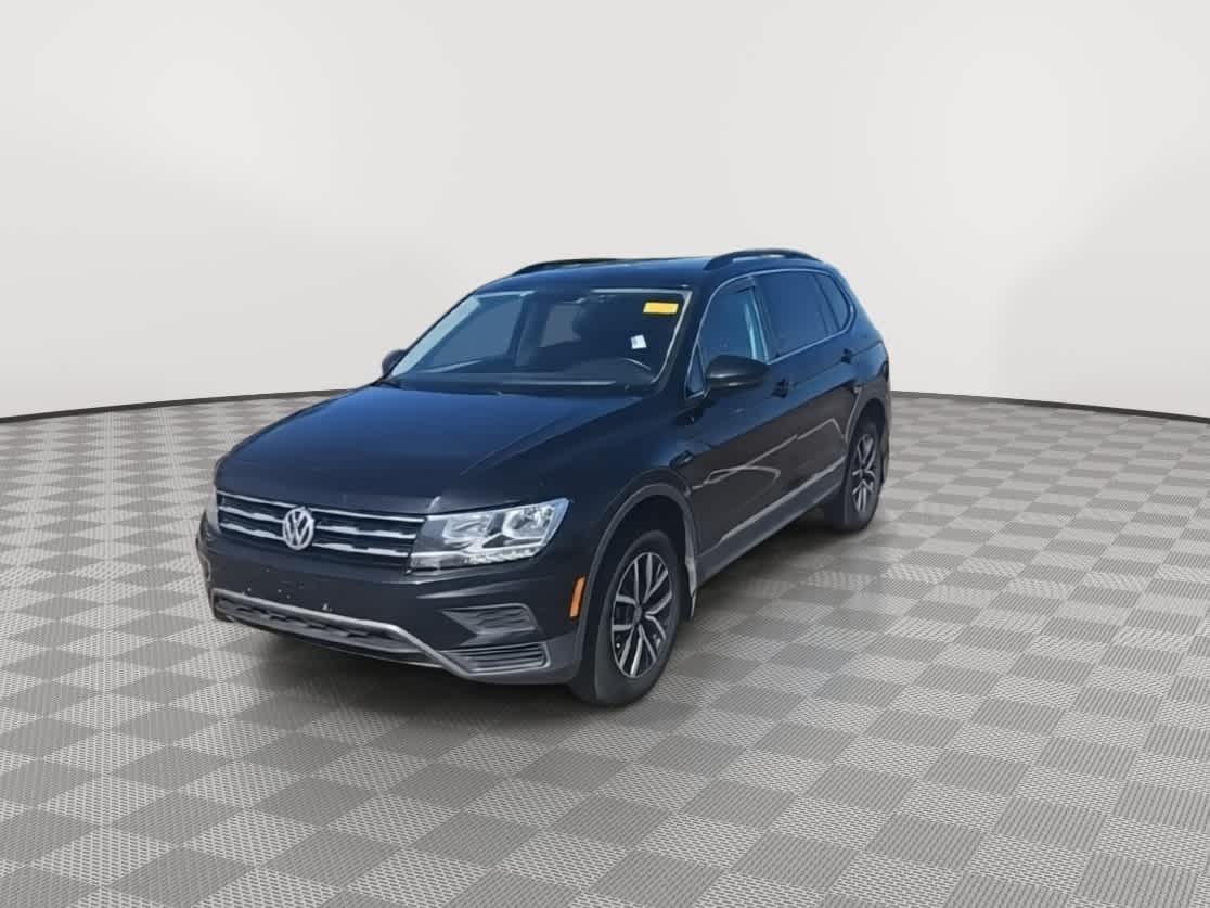 Thumbnail: 2020 Volkswagen Tiguan - 4