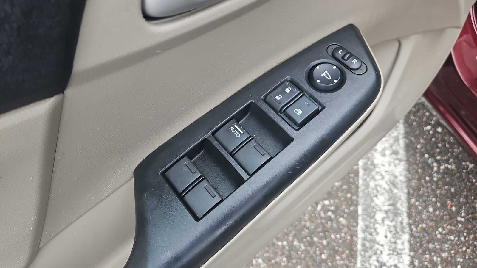 Thumbnail: 2012 Honda Civic - 15