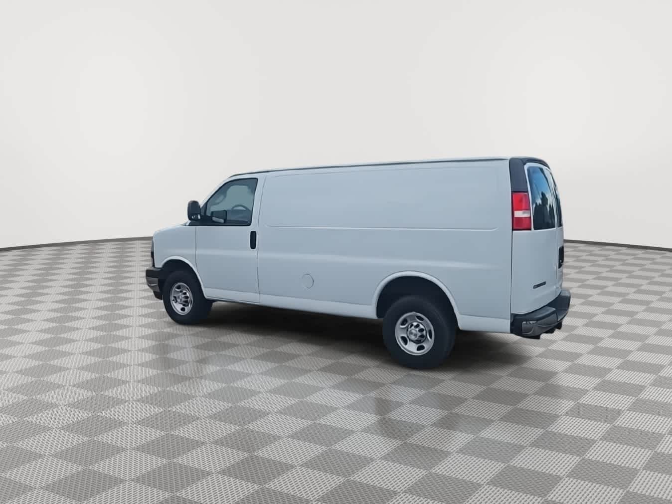 Thumbnail: 2022 Chevrolet Express - 6