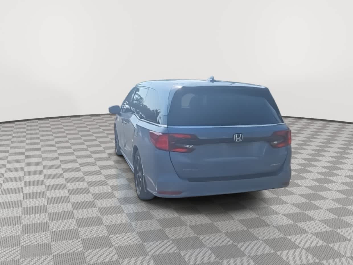 Thumbnail: 2023 Honda Odyssey - 7