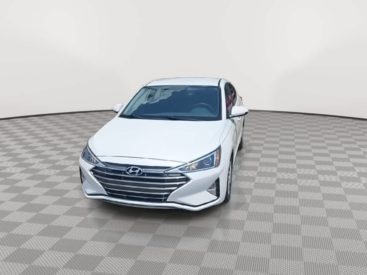 Thumbnail: 2020 Hyundai Elantra - 3