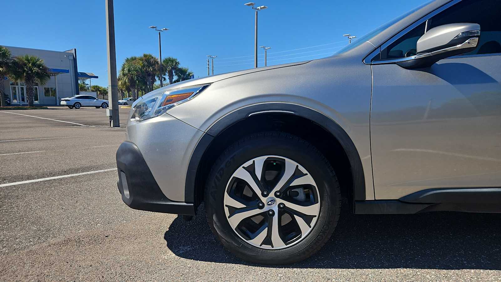 Thumbnail: 2020 Subaru Outback - 18