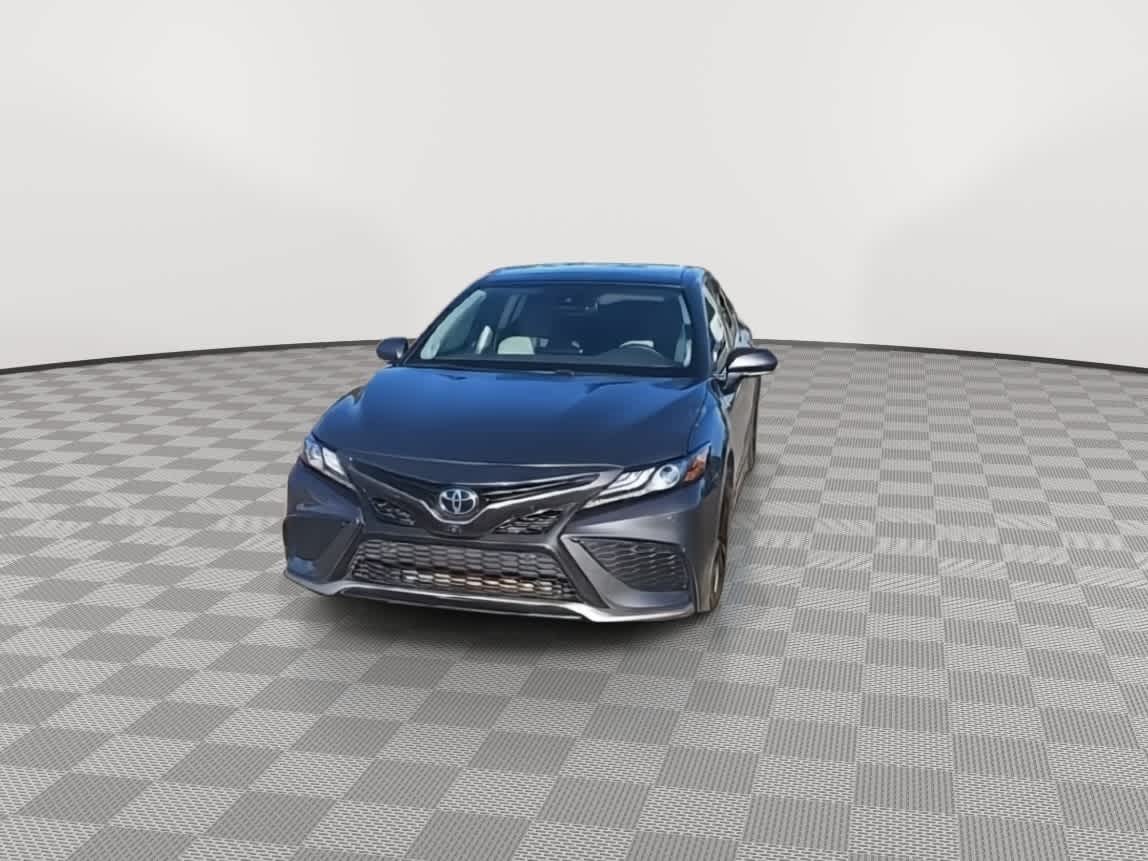 Thumbnail: 2022 Toyota Camry - 3