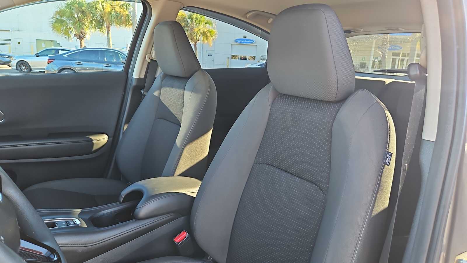 Thumbnail: 2019 Honda HR-V - 13